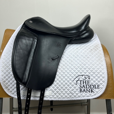 Image of 16.5 inch Fairfax Classic Petite Dressage MDP Black Adjustable