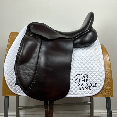 18 inch Ideal Tonishia Supreme Dressage Brown Wide Image of 18 inch Ideal Tonishia Supreme Dressage Brown Wide