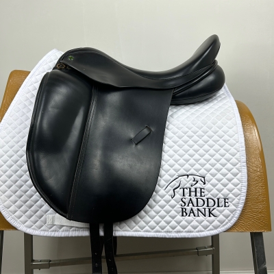 Image of 17 inch Ideal Suzannah Dressage Black Wide