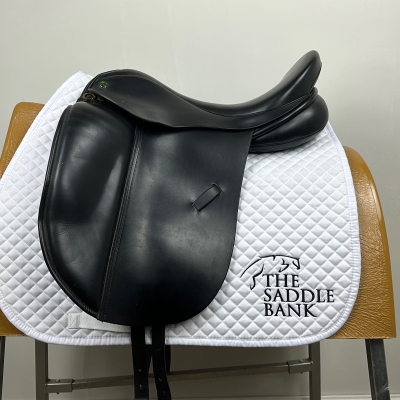 17 inch Ideal Suzannah Dressage Black Wide Image of 17 inch Ideal Suzannah Dressage Black Wide