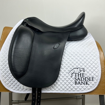 Image of 17.5 inch Arena Dressage Black Adjustable