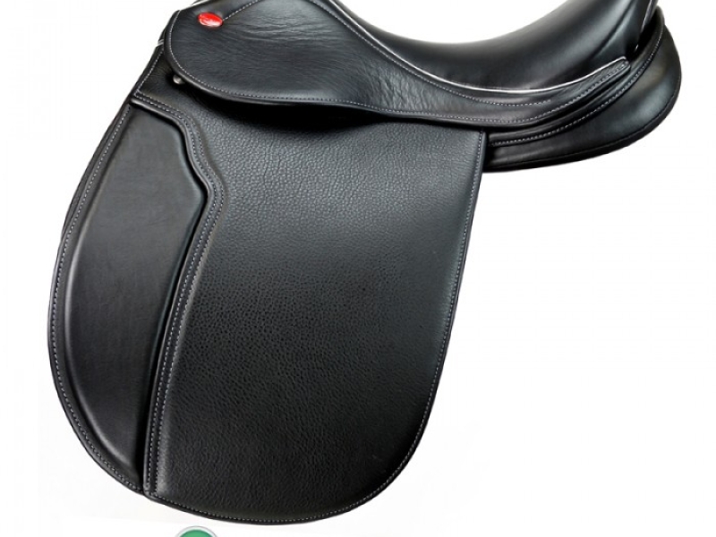 John Whitaker Hebden Show Hunter Saddle, show/working hunter saddle from The Saddle Bank