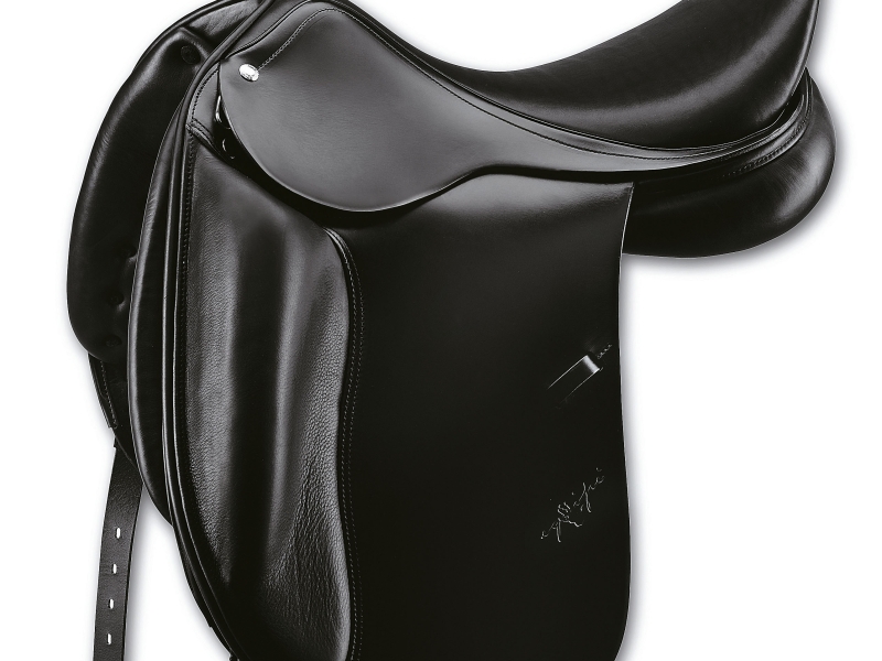 Equipe Rose Monoflap Saddle, dressage saddle from The Saddle Bank