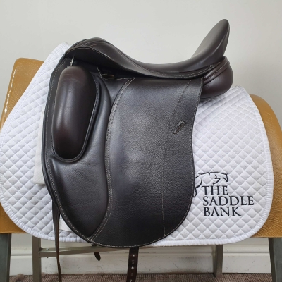 17 inch Loxley Dressage Monoflap Brown Wide Image of 17 inch Loxley Dressage Monoflap Brown Wide