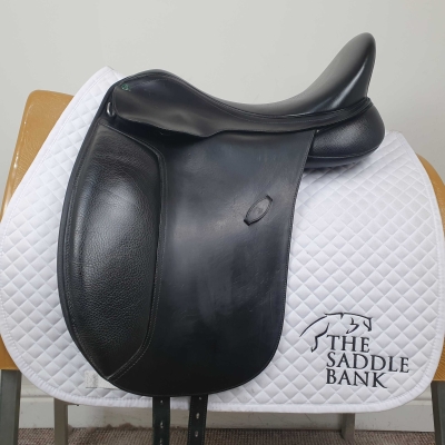 Image of 17 inch Arena Dressage Black Adjustable