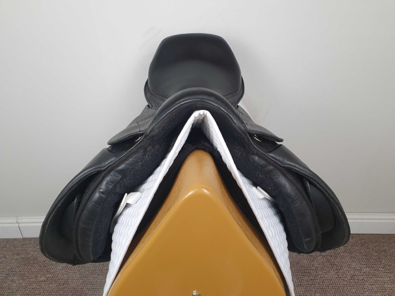 17.5 inch Saddle Company VSD Black Extra Wide S4430