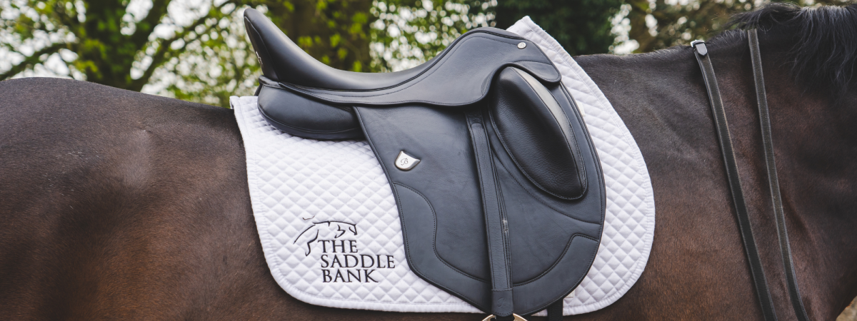 Bates Monoflap Dressage Saddle Bates Monoflap Dressage Saddle