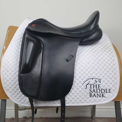 17 inch Kent and Masters S-Series Dressage Surface Block MDS Black Adjustable Image of 17 inch Kent and Masters S-Series Dressage Surface Block MDS Black Adjustable