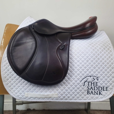 17 inch Equipe Synergy Special Brown Medium Wide Image of 17 inch Equipe Synergy Special Brown Medium Wide