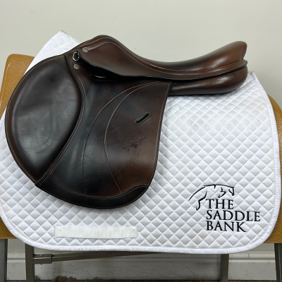 17 inch Equipe Expression Special Brown Medium Wide Image of 17 inch Equipe Expression Special Brown Medium Wide