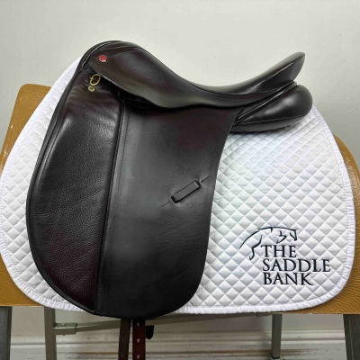 Image of 17.5 inch Albion K2 Dressage Brown Medium