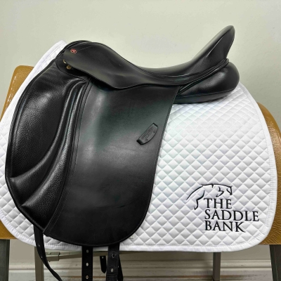 Image of 17.5 inch Albion K2 Dressage Black Wide