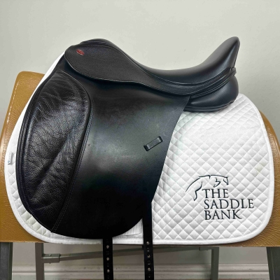 Image of 17.5 inch Kent and Masters S-Series Dressage Moveable Block MDM Black Adjustable