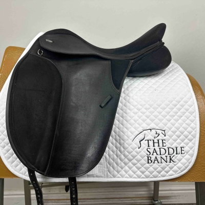 Image of 17 inch Thorowgood T4 Dressage MDR Black Adjustable