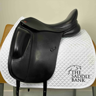 Image of 17 inch Kent and Masters S-Series Dressage Surface Block MDS Black Adjustable