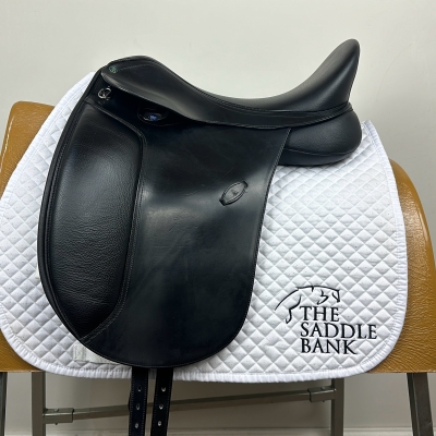 Image of 17.5 inch Arena Dressage Black Adjustable