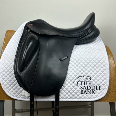 Image of 17.5 inch Kent and Masters S-Series Dressage Surface Block MDS Black Adjustable