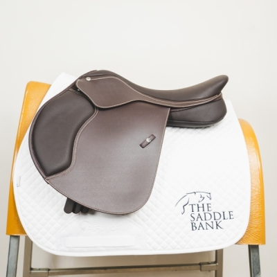 Image of 17 inch Wintec 500 Jump Close Contact Brown Adjustable