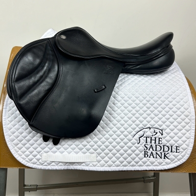 Image of 17.5 inch Fairfax Classic Jump Plain Flap MJP Black Adjustable