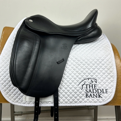 Image of 16.5 inch Fairfax Classic Petite Dressage MDP Black Adjustable