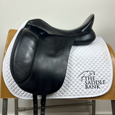 Image of 17.5 inch Arena Dressage Black Adjustable