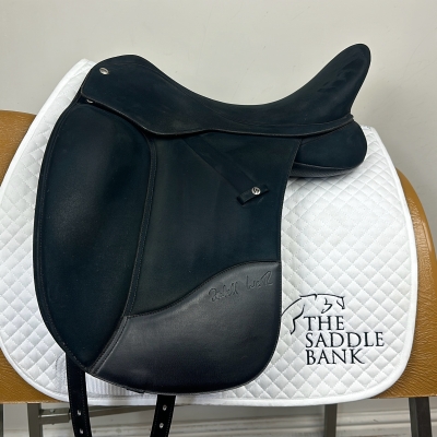 Image of 17.5 inch Wintec Isabell Dressage Black Adjustable