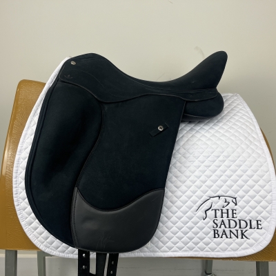 Image of 17 inch Wintec Isabell Icon Black Adjustable