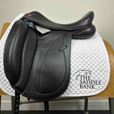 Image of 17.5 inch GFS Monarch Dressage Low Cantle S655 Black Adjustable