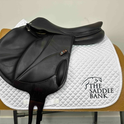 Image of 17.5 inch Voltaire Lexington Brown Medium Wide