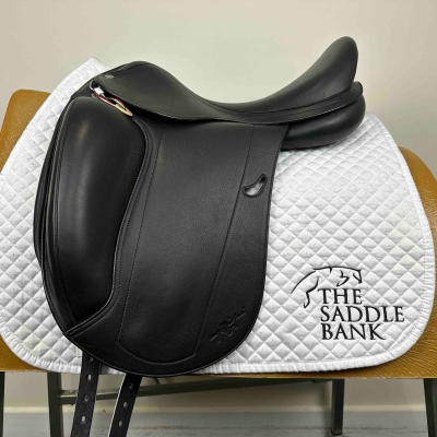 Image of 17 inch Equipe Emporio Monoflap Dressage Black Wide