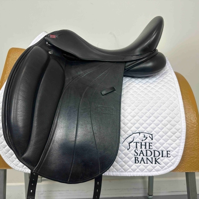 Image of 17 inch GFS Monarch Dressage S614 Black Adjustable