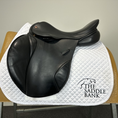 Image of 17.5 inch Jeffries Falcon F1 Jumping Black Medium Wide