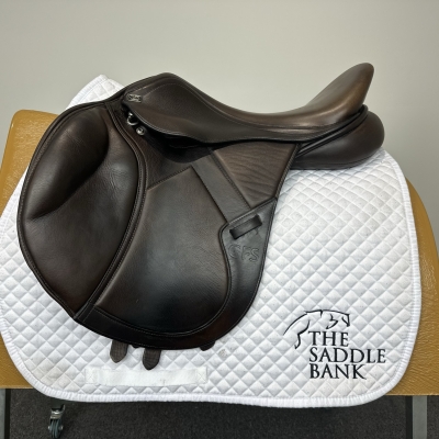 17 inch GFS Transition Jump S703 Brown Adjustable Image of 17 inch GFS Transition Jump S703 Brown Adjustable