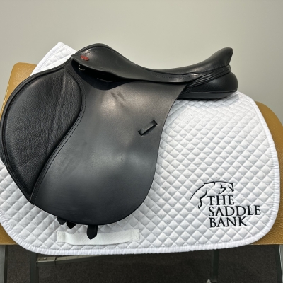 16.5 inch Kent and Masters Pony Club Long Leg MLL Black Adjustable Image of 16.5 inch Kent and Masters Pony Club Long Leg MLL Black Adjustable