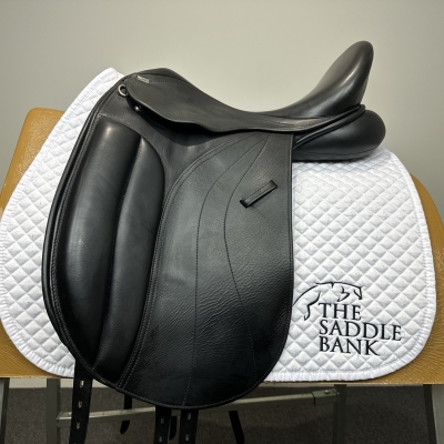 Image of 17 inch GFS Monarch Dressage S614 Black Adjustable
