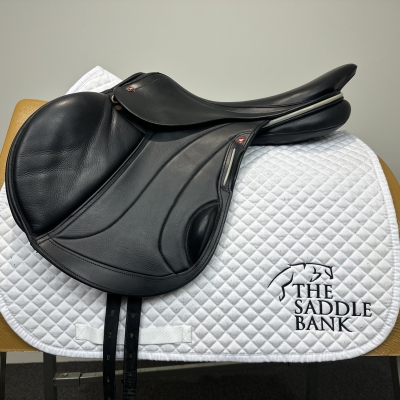 Image of 17.5 inch Albion Revelation Cross Country Black Medium Wide