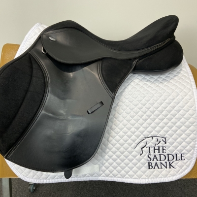 17 inch Thorowgood T4 Original GP High Wither HGP Black Adjustable Image of 17 inch Thorowgood T4 Original GP High Wither HGP Black Adjustable