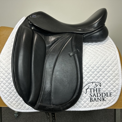 Image of 17.5 inch GFS Monarch Dressage Low Cantle S655 Black Adjustable