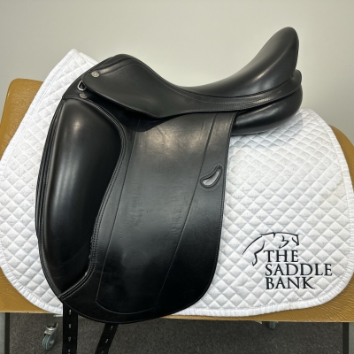 Image of 16 inch Equipe Emporio Monoflap Dressage Black Wide