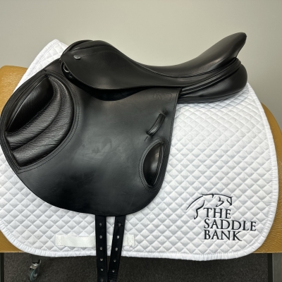 Image of 17.5 inch Albion K3 Sport Jump Black Medium Wide