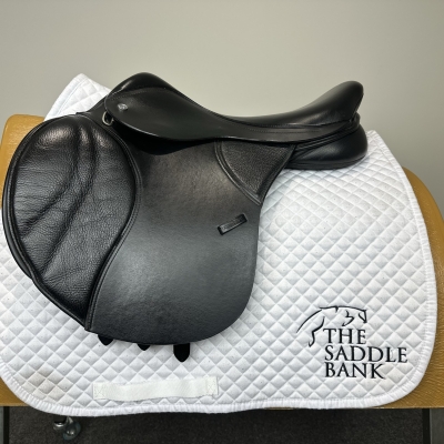 Image of 16.5 inch Thorowgood T8 Pony Jump MPJ Black Adjustable