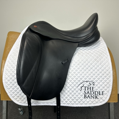 Image of 17 inch Kent and Masters S-Series Low Profile Dressage Moveable Block LDM Black Adjustable