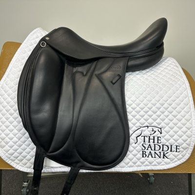 Image of 18 inch Devoucoux Makila S Black Medium Wide