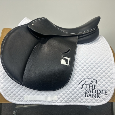 Image of 17.5 inch Childeric FXL Jump Black Medium Wide