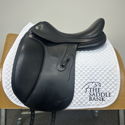 Image of 17 inch Prestige Venus Black Medium