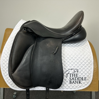 Image of 17.5 inch Ideal Hayley W.G Dressage Black Medium Wide