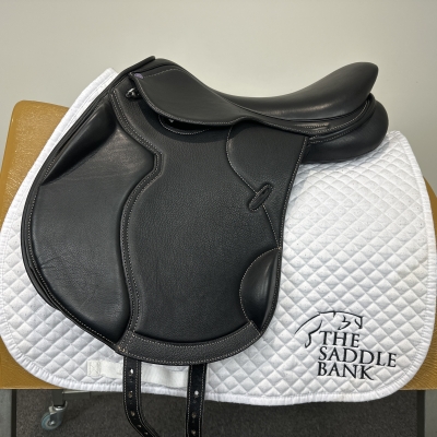 Image of 17 inch Cavaletti Collection Monoflap Jump Black Adjustable