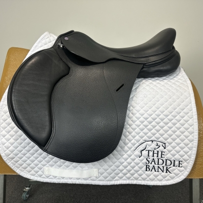 Image of 17 inch Cavaletti Collection Dual Flap GP Black Adjustable