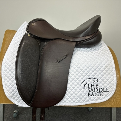 Image of 17.5 inch Fylde Jessica Brown Medium