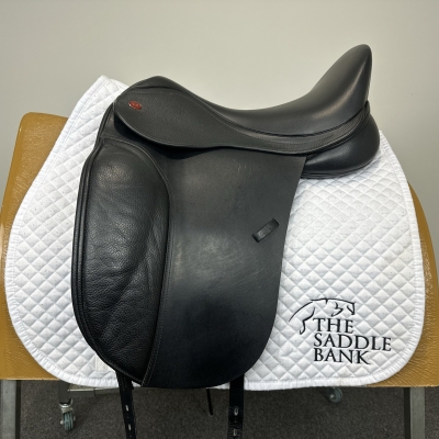 Image of 17 inch Kent and Masters S-Series Dressage Moveable Block MDM Black Adjustable